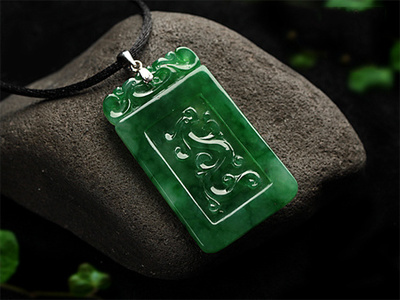 翡翠龍牌 祥瑞之魂，君子之佩